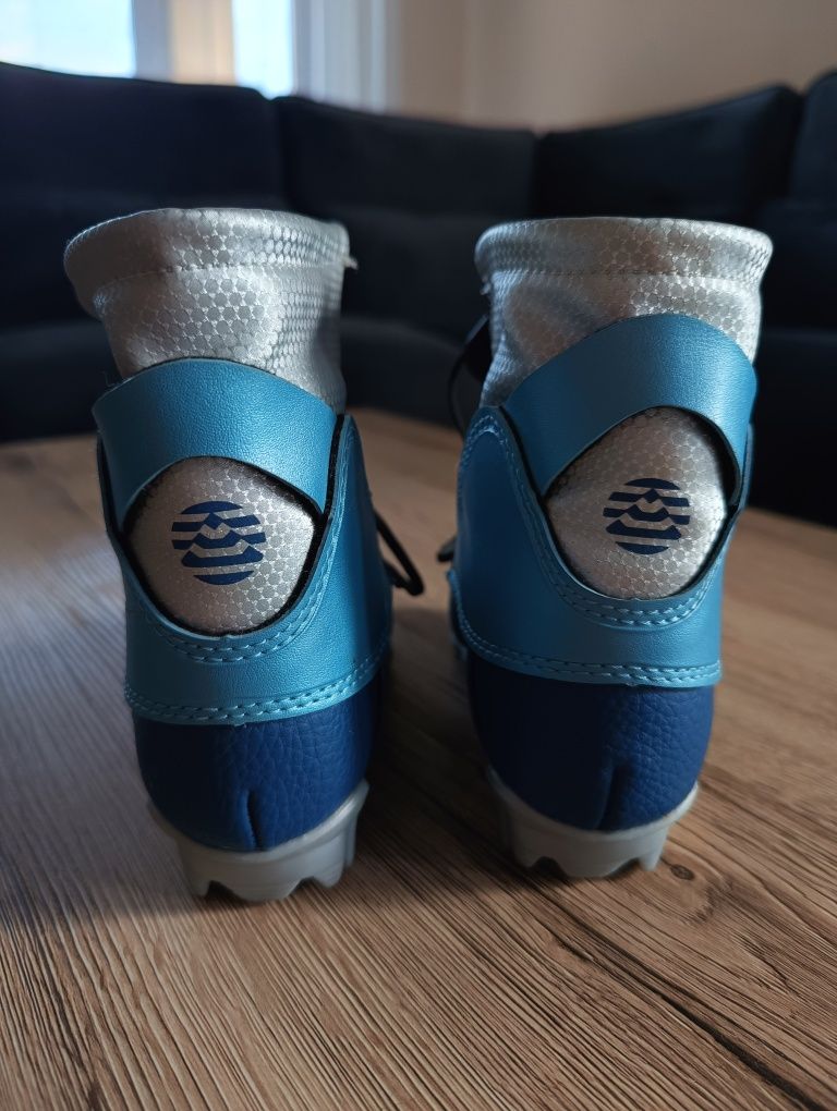 Buty do nart biegowych