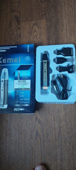 Тример  для  уходу  за волосся  4 в 1 Kemei