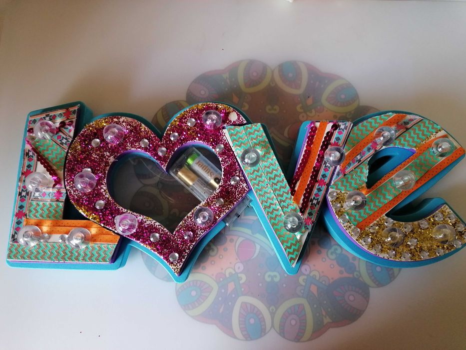 Neon świecący z miejscem na zdjecie