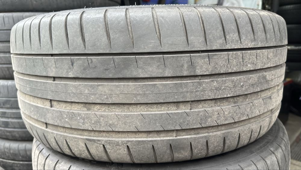 Продам резину Michelin pilot sport 4 245/40 18