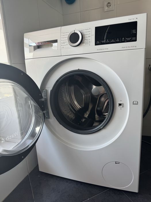 Maquina de lavar e secar roupa Bosch