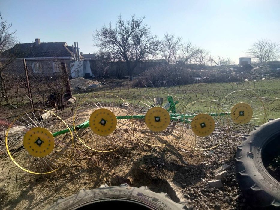 Гробарка ворушилка