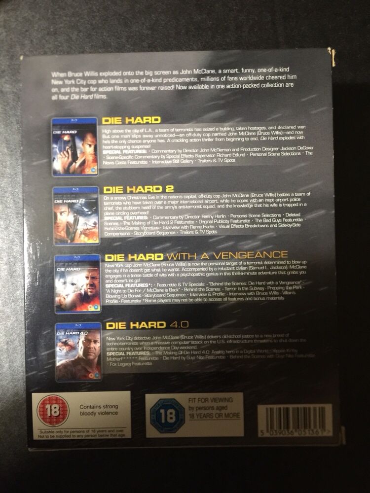 Die Hard Quadrilogy - blu-ray dvd box set