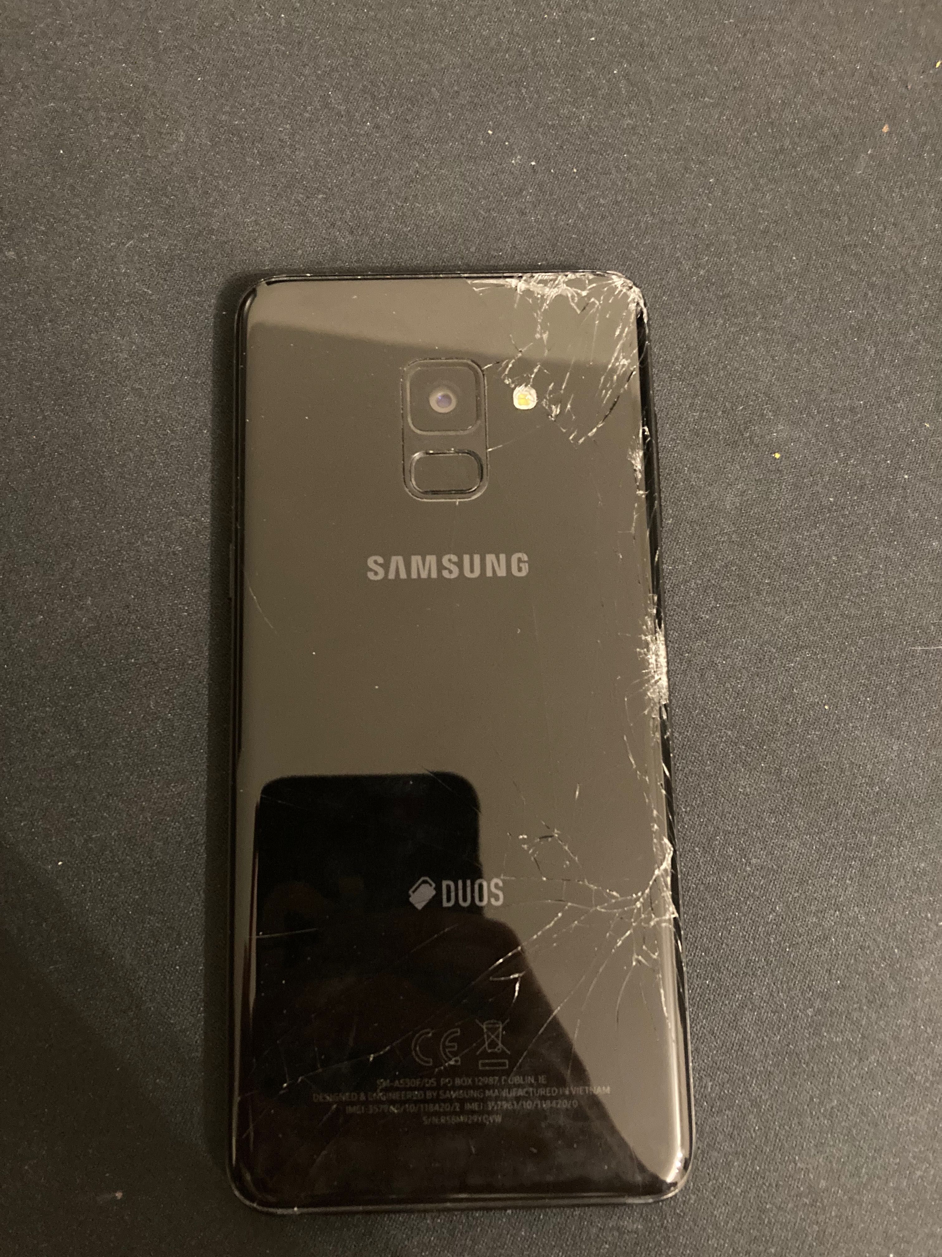 telefon samsung a8