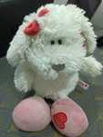 Peluche NICI, cadelinha do Amor, oferece Dia Namorados