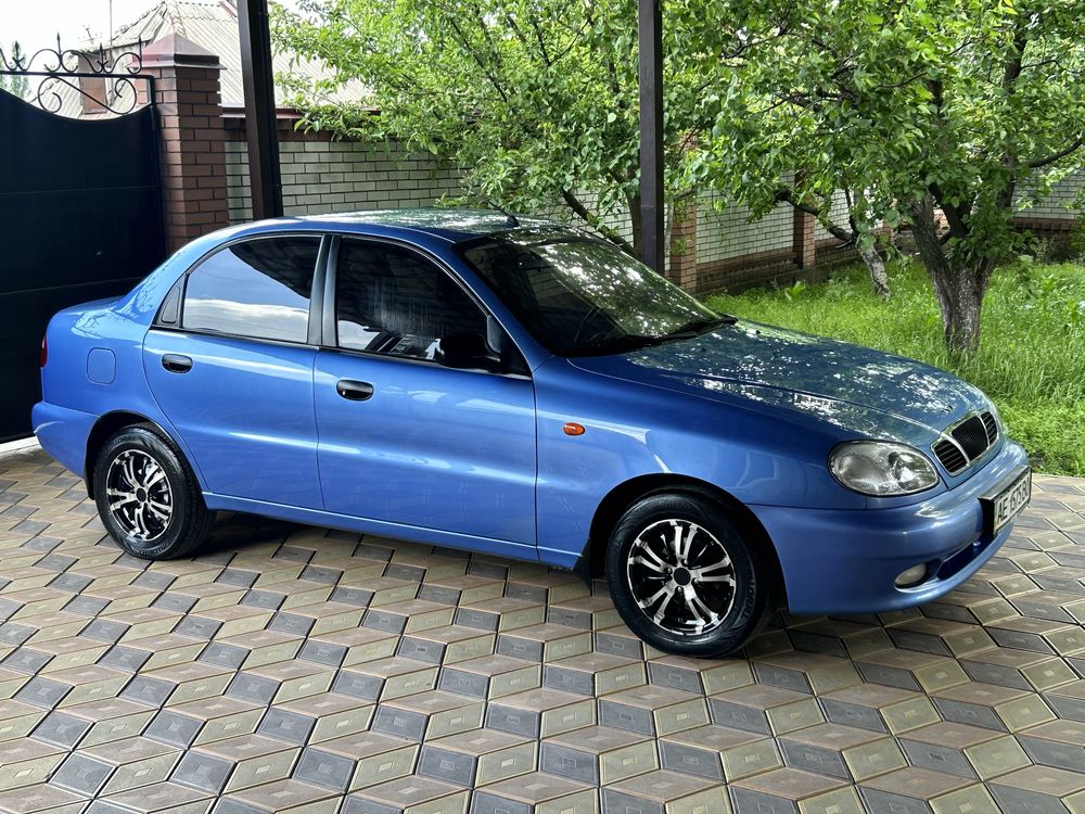 Продам Daewoo Lanos 1.5 SE