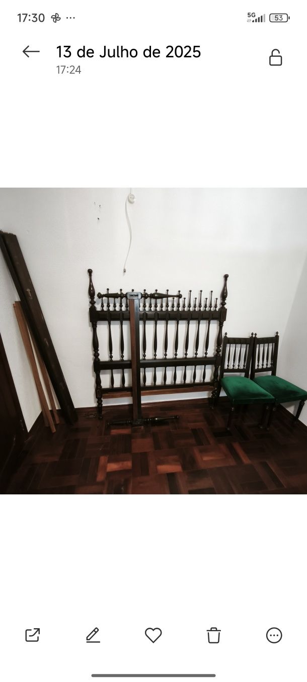 Moveis antigos / Camas antigas