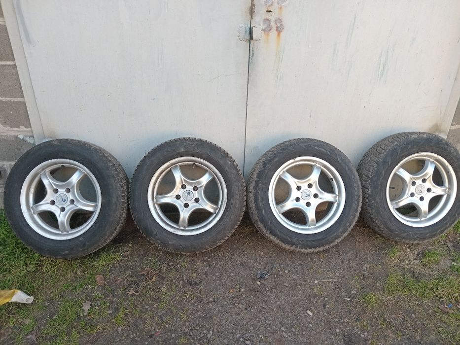 Продам комплект гуми з дисками