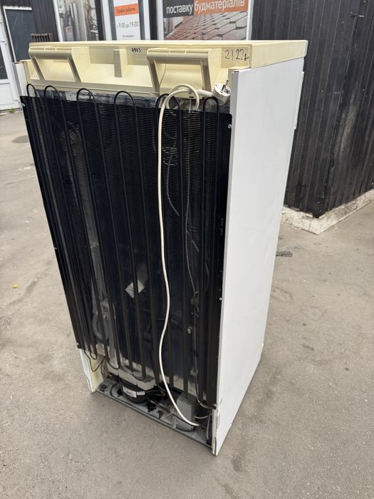 Морозильна камера Liebherr nofrost 235 L