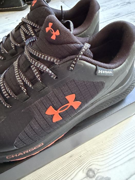 Buty 42,5 27cm jak nowe Under Armour Charged Bandit TR 3 SP