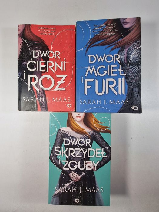 Dwór Cierni i Róż 1-3 / Skrzydeł i Zguby / Mgieł i Furii / Maas