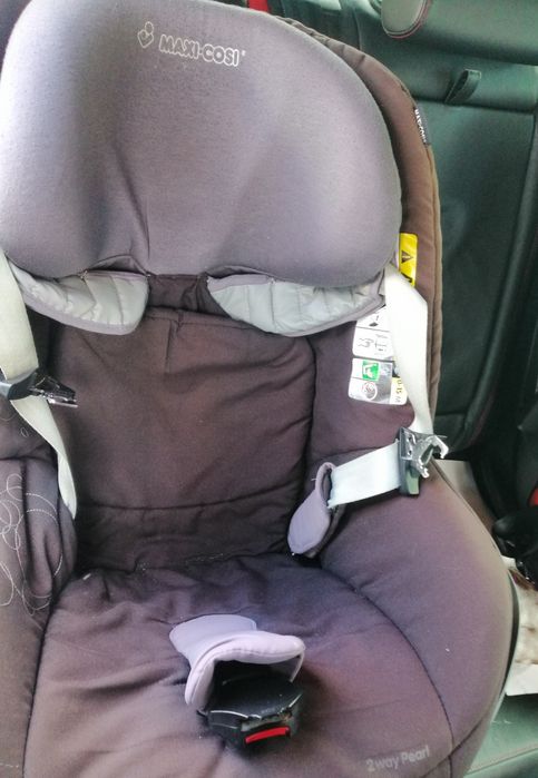 fotelik Maxi Cosi 2 Way Pearl z bazą. Komplet. Zestaw