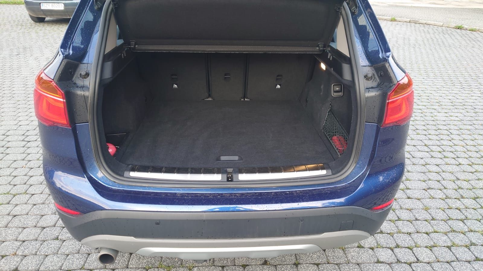 Sprzedam BMW X1- xLine stan idealny