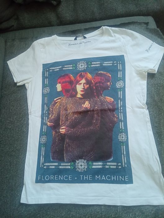 Biały t-shirt z nadrukiem S