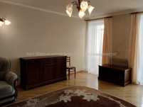 Продам 3кв. Центр. Капитальный ремонт.53000.Д57