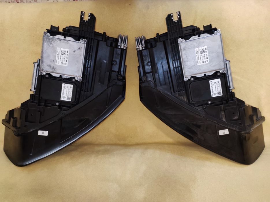 Фари фары Audi Q3 full led Європа 8u0941033 8u0941034