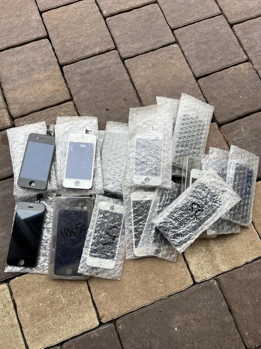 Wyswietlacze iPhone 4/4s/5/5c pakiet 30szt