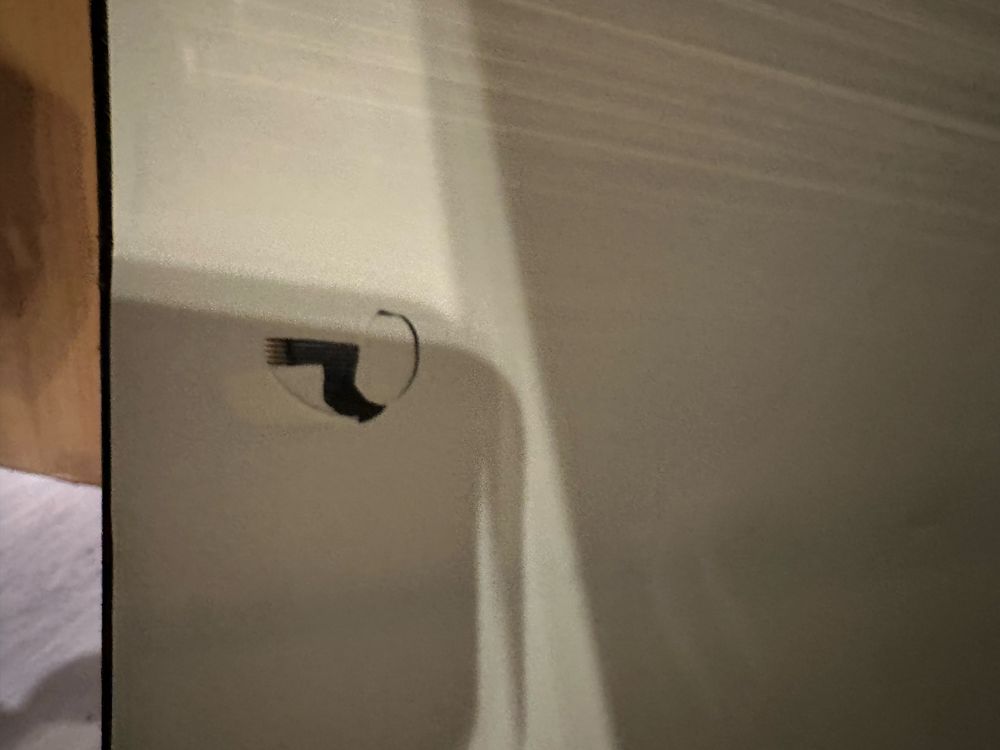 Czarna lampa w stylu glamour