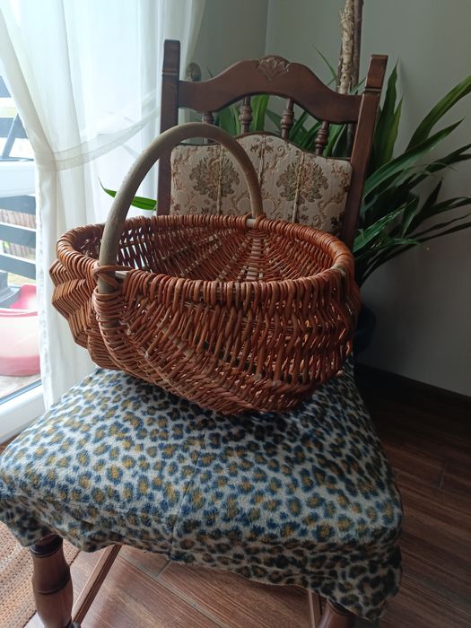 Koszyki, wiklinowe, ręcznie robione