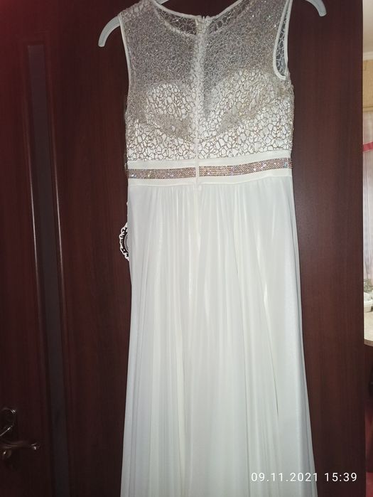 Продам нове плаття