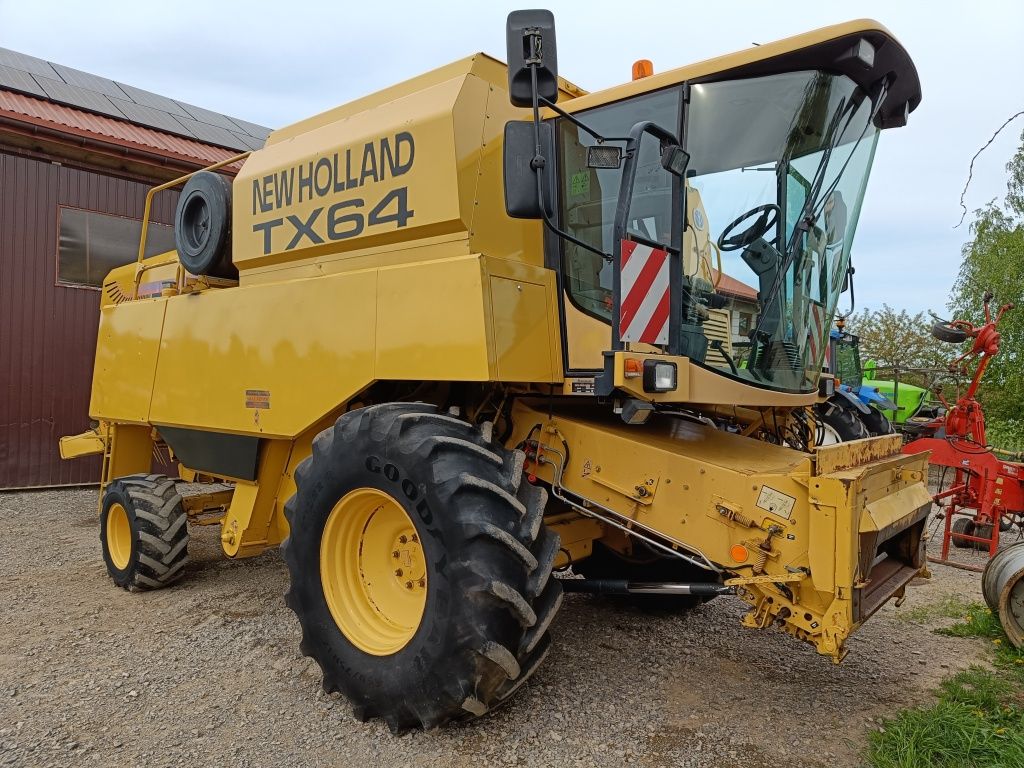 New Holland Tx 64