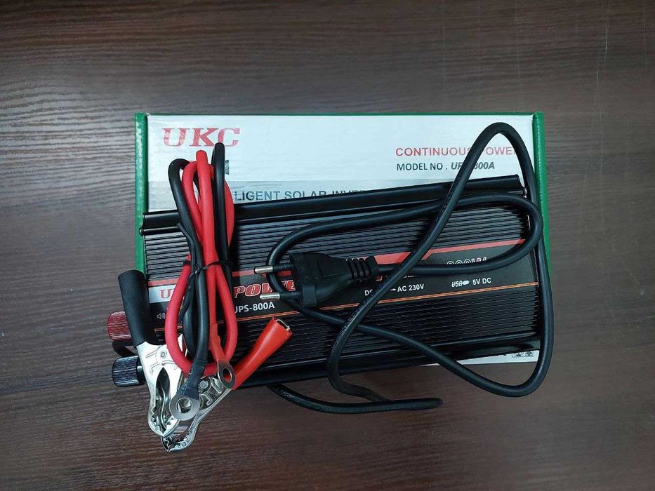 Инвертор Преобразователь Інвертор UKC 800W с Зарядкой UPS 12V 220V