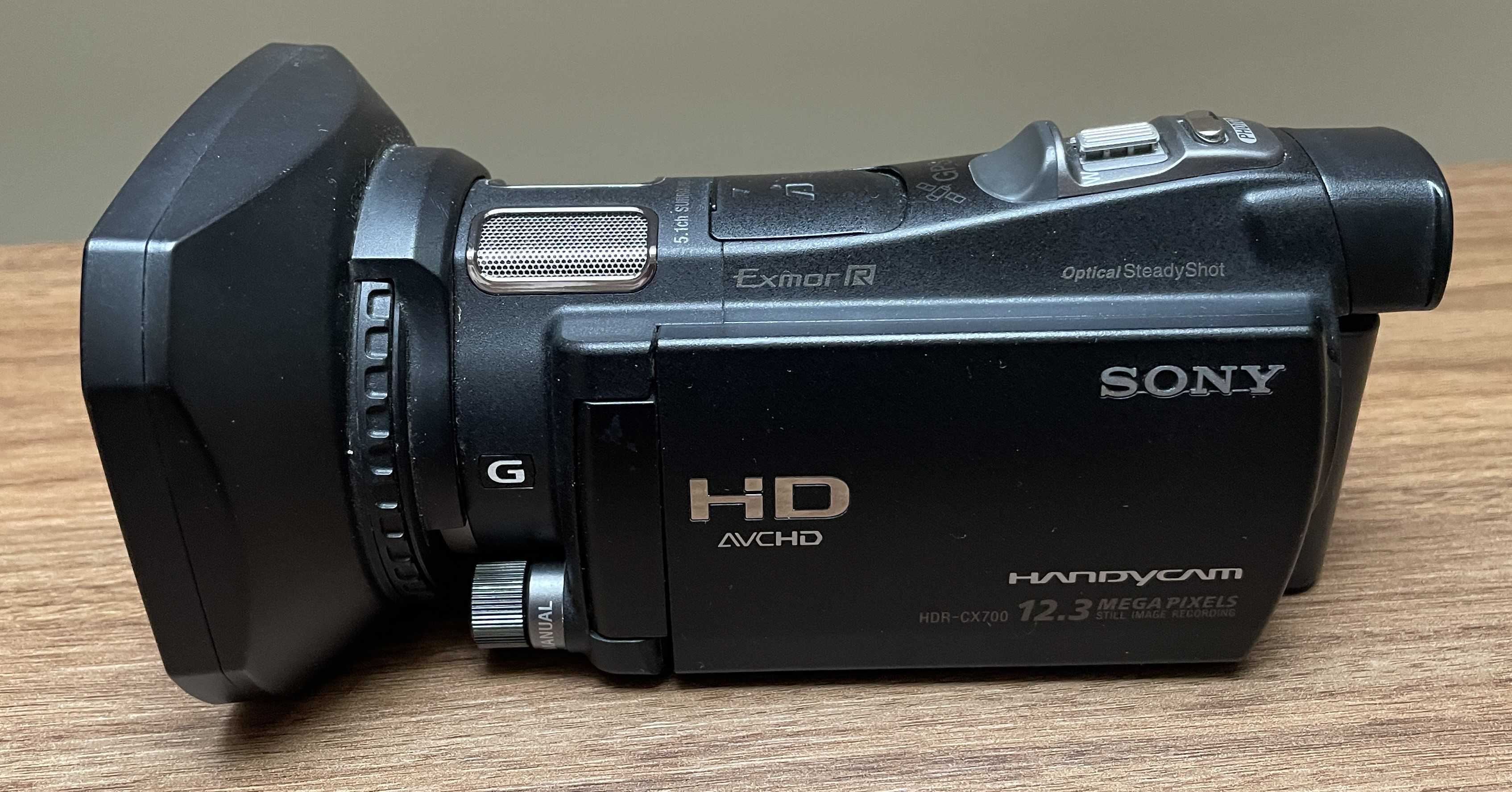 Sprzedam kamerę Sony HDR-CX700VEB z dyskiem 96GB
