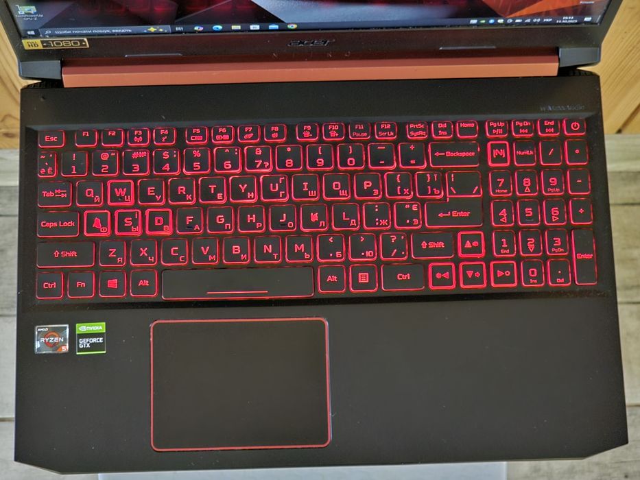 Nitro 5 15.6"/Ryzen 5/GTX 1650/RAM 16GB/SSD 256/HDD 1000GB