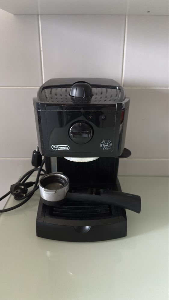 Maquina de cafe expresso Delonghi