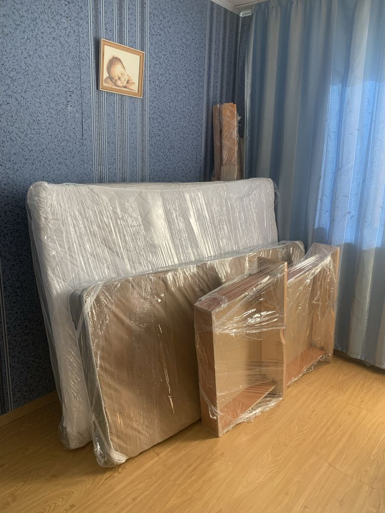 Продам двухъярусную, трехместную кровать «Олигарх в отличном состоянии