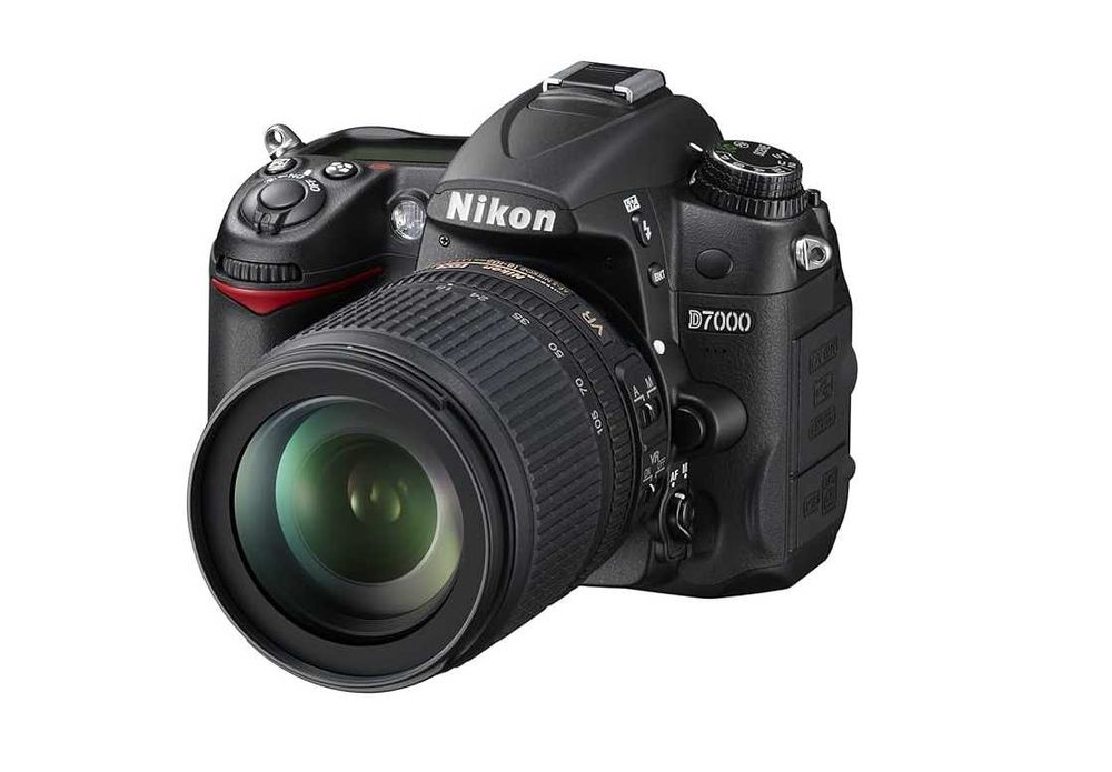 Aparat lustrzanka Nikon D7000 + obiektyw Nowy Lombard Raków