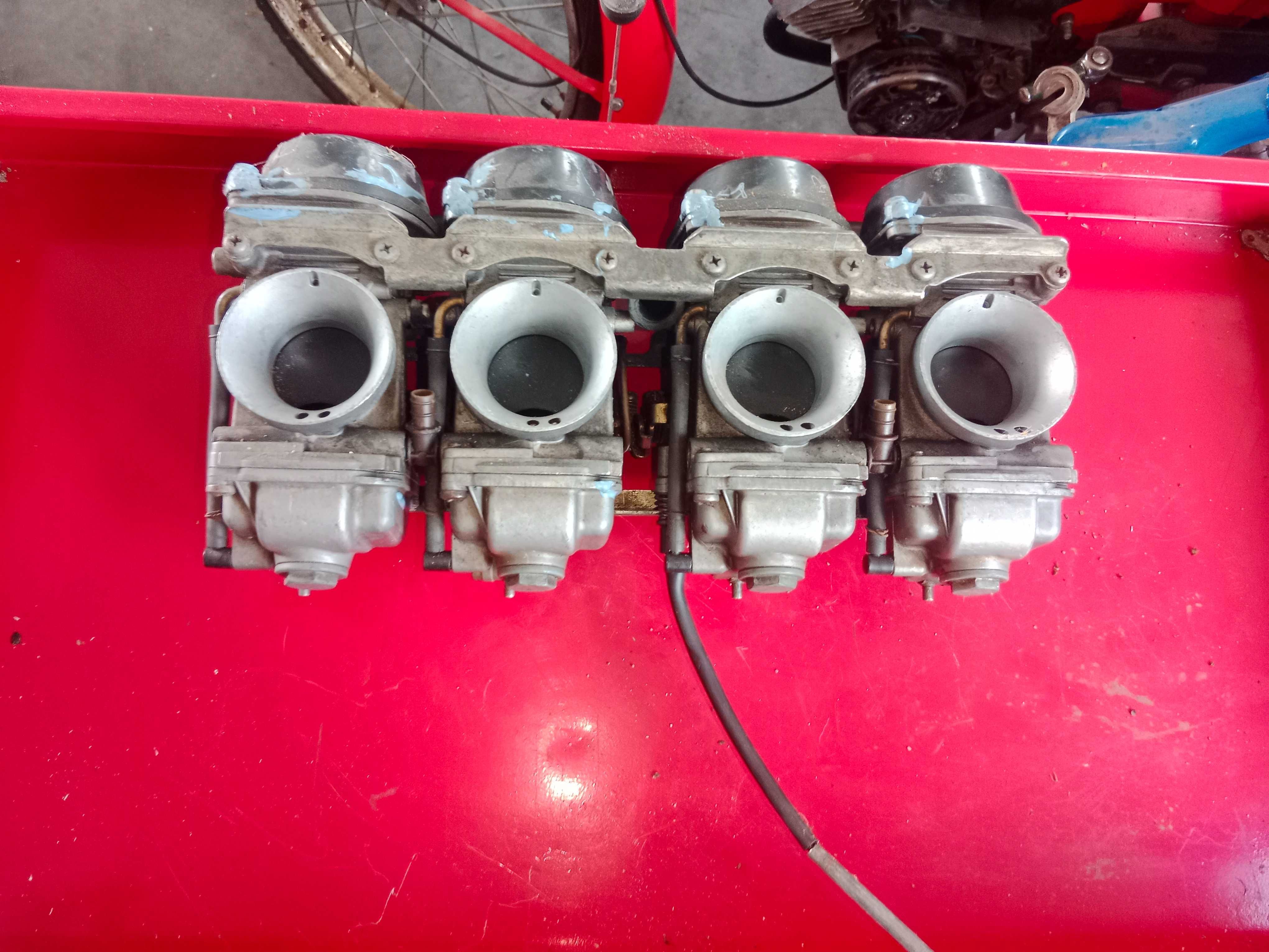 suzuki gsxf1100 gsxr1100 gsxr 1100 gsxf gsxr750 gsf1200 gsf gaźniki
