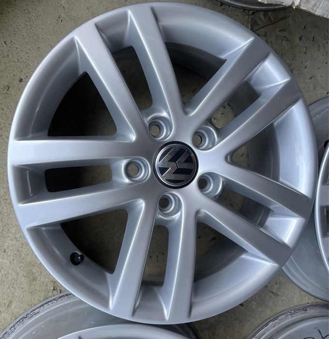 Диски Volkswagen Golf Touran Caddy T4 R 16 5 112