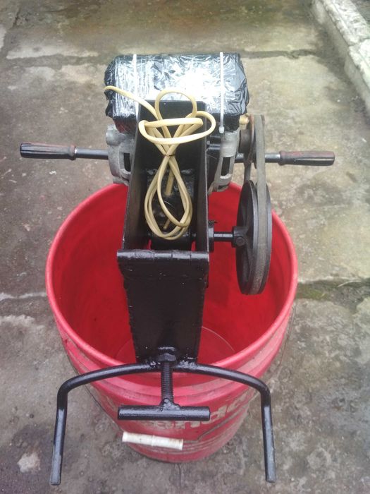 Орехокол горіхокол лущилка горіхів