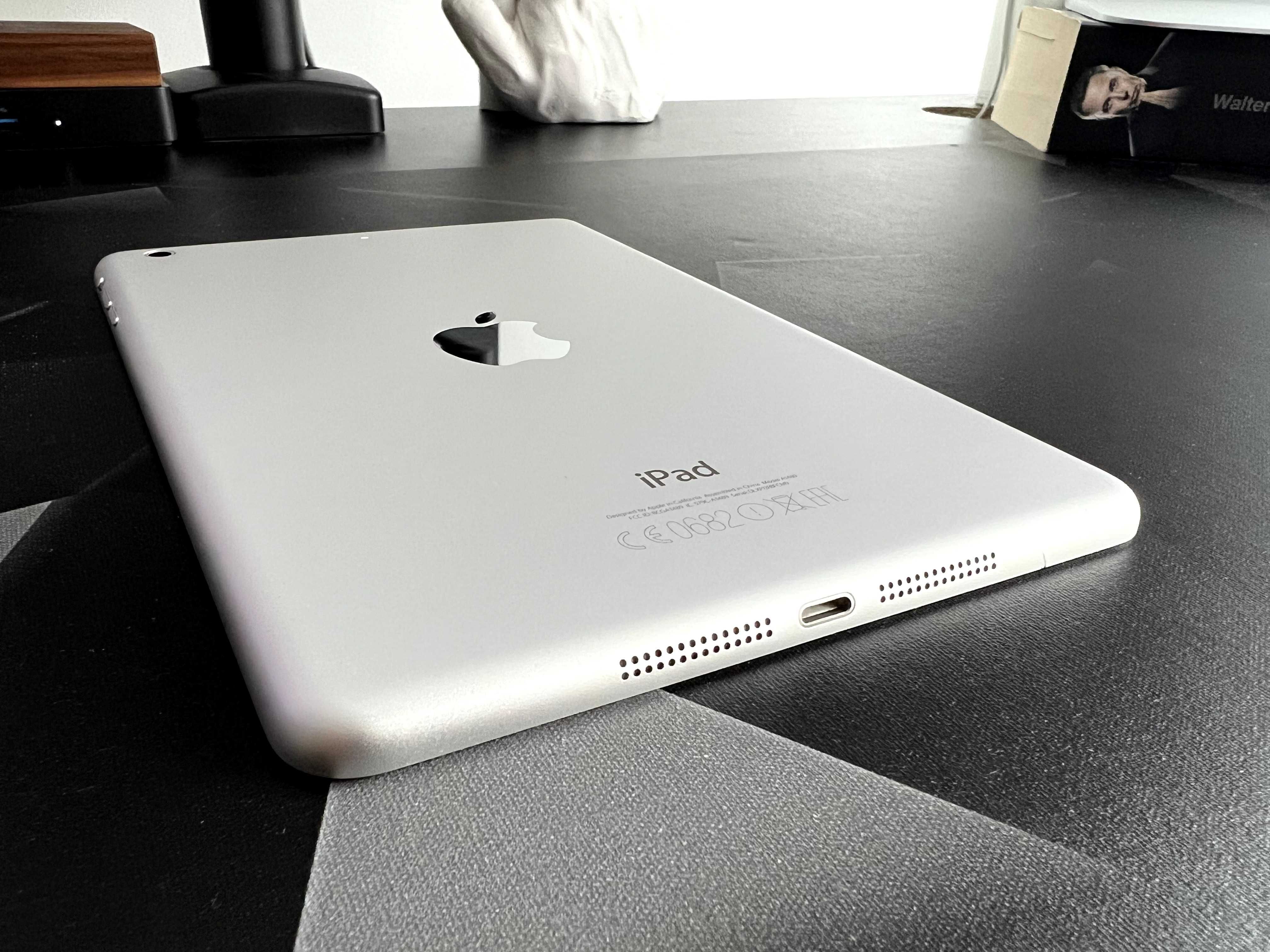 Apple iPad Mini 2 32 GB Wi-Fi – Space Gray (Model A1489)