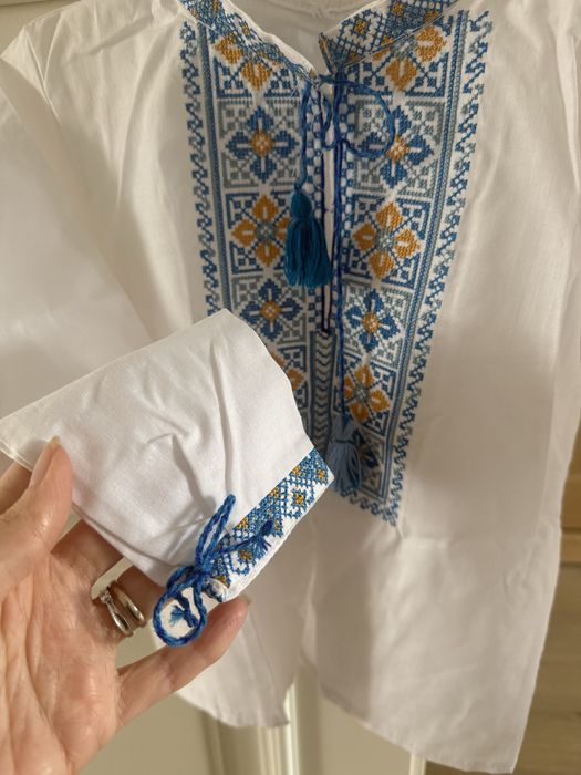 Вишиванка для хлопчика на 3-4 роки