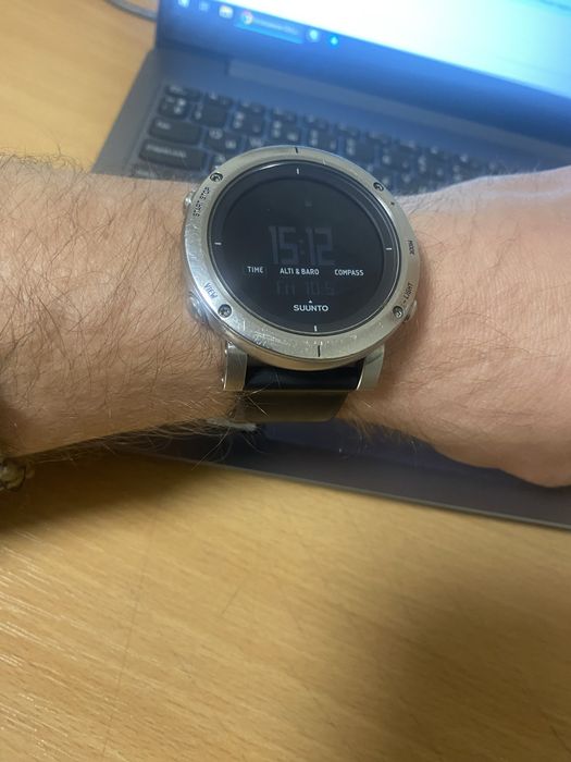 Годиник Suunto Core steel