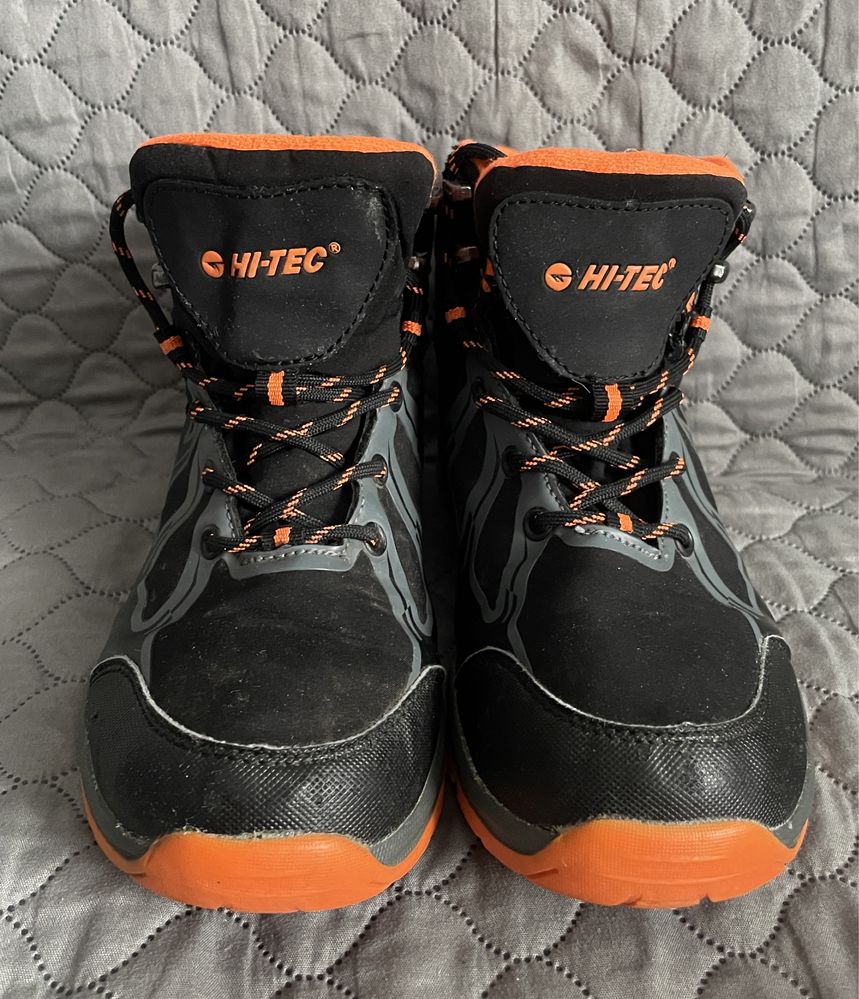 Buty HI-Tec.