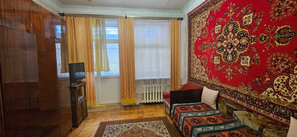 2 кімнатна 59м метро Звіренецька 3хв Міхновського 20 Дружби Народів