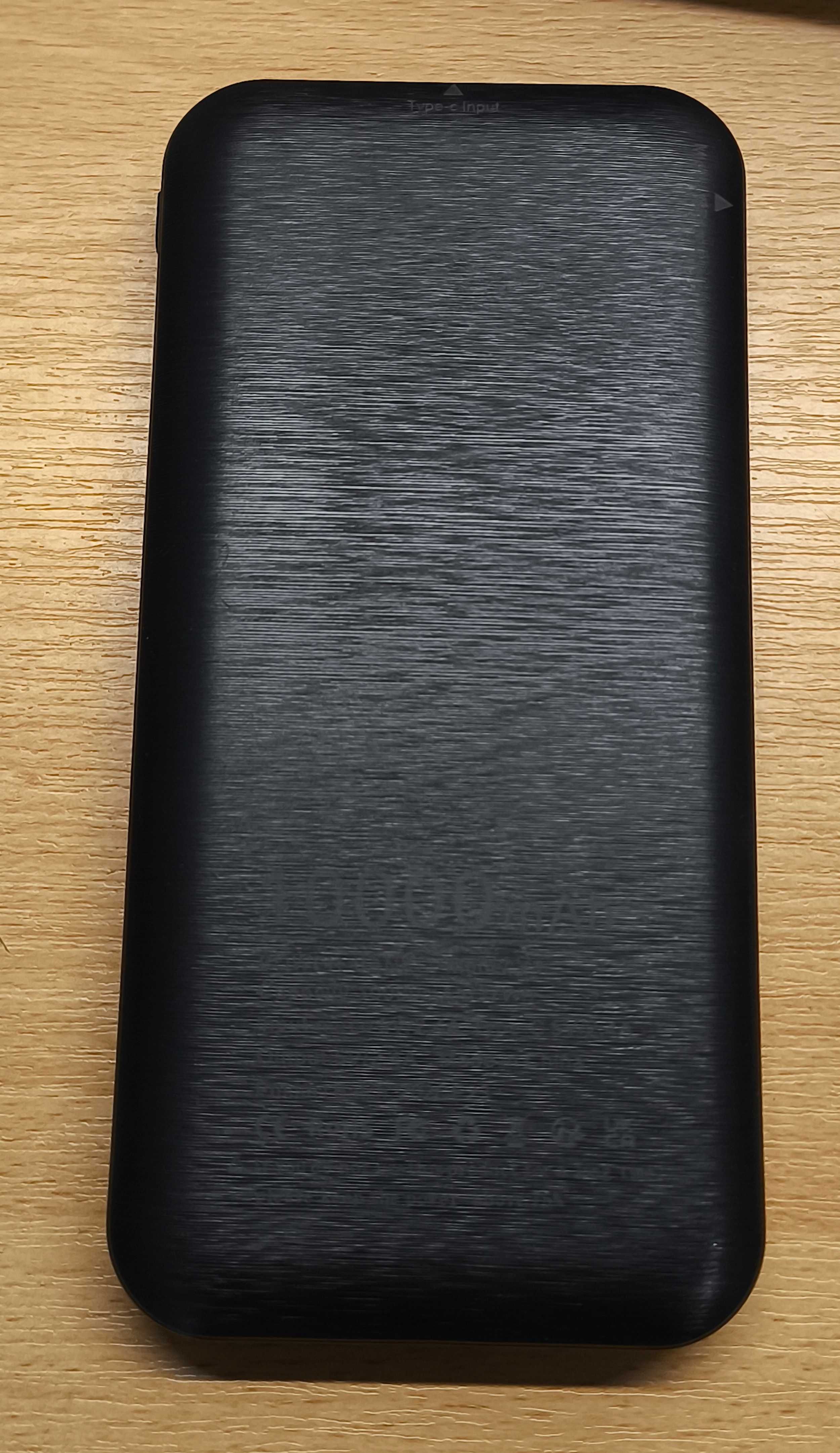 Power Bank 10 000 mAh 2 wyjściami USB 2.4 A i wejściem USB C [2350]