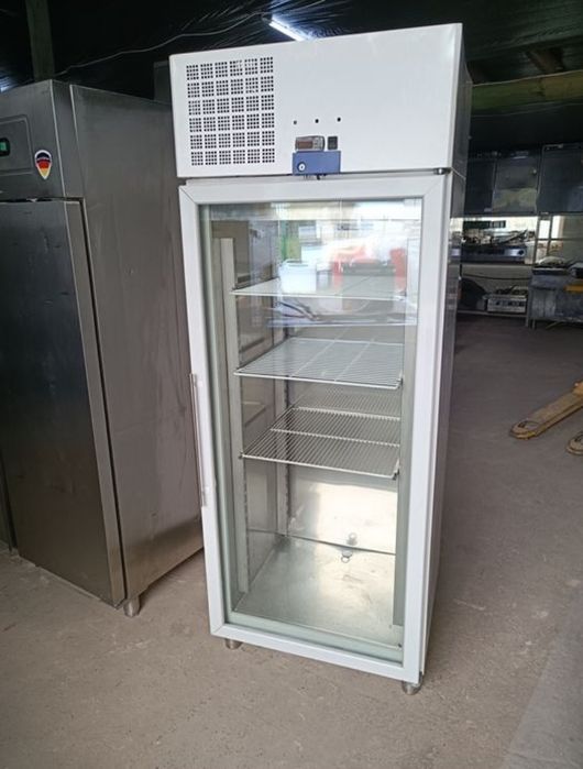 Холодильна вітрина гастрономічна Liebherr 550 л