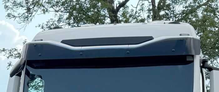 Osłona przeciwsłoneczna blenda do MAN TGX kabina GM lub GX tuning