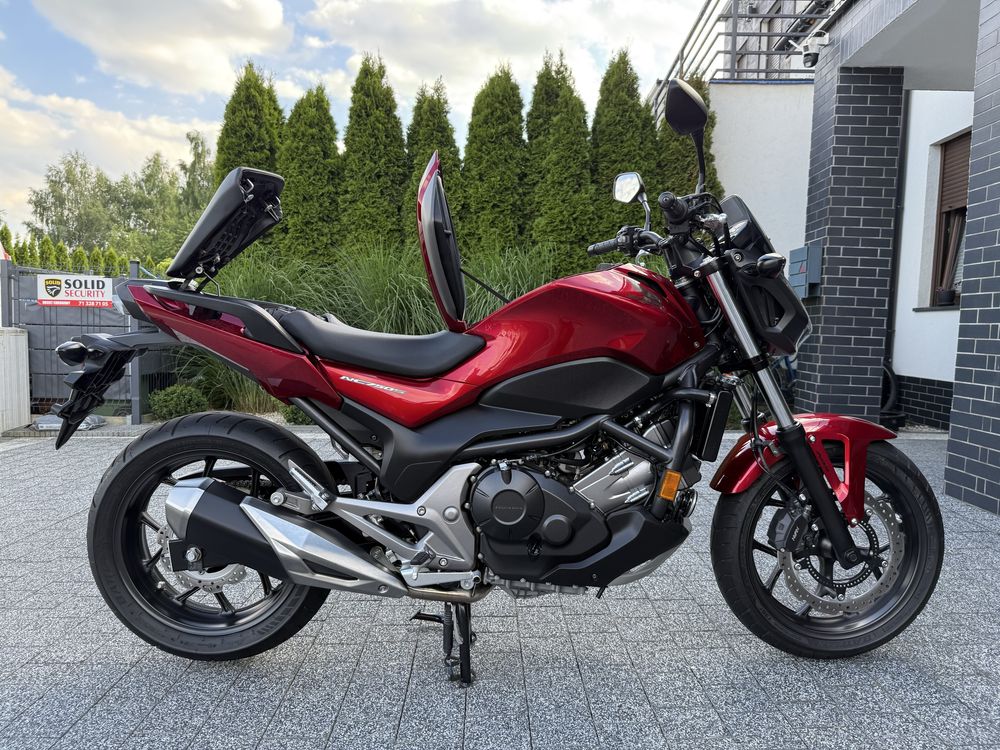Honda NC 750s 2018r bardzo mały przebieg stan wzorowy