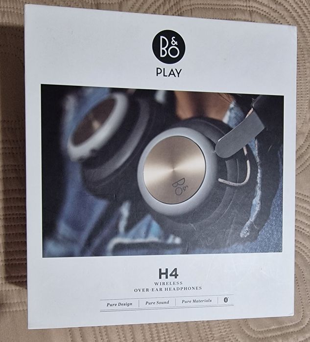 Wireless Over-Ear Headphones