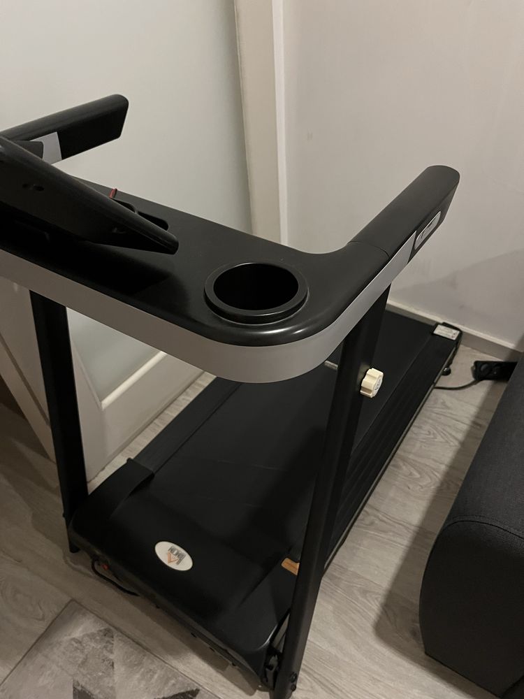Vendo Passadeira Elétrica Dobrável HOMCOM