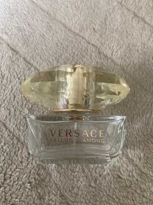 Flakon po perfumach Versace Yellow Diamond
