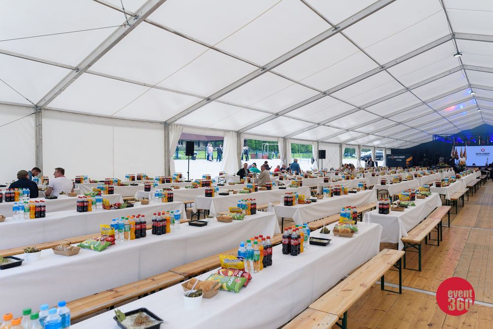 Wynajem zestawów biesiadnych, zestawów piwnych, ławka Katowice Śląsk