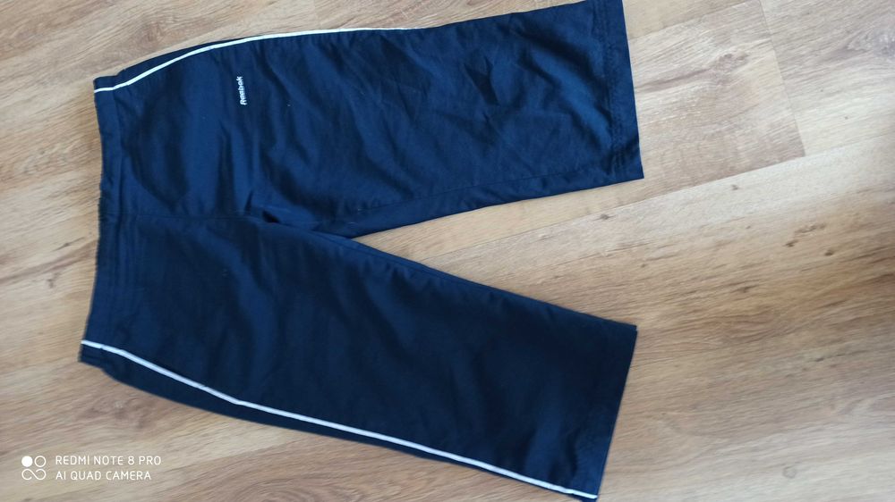 Spodenki 3/4 Reebok roz 40