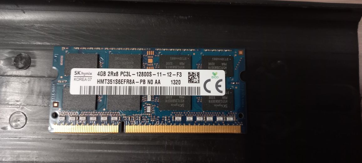 Оперативная память DDR3L на 4Gb 1600 SK hynix для ноутбука