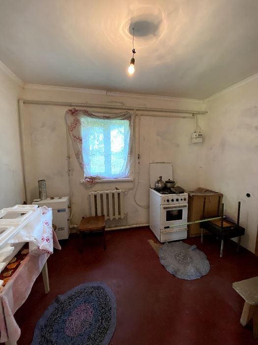 Продаж будинку недалеко від Чернігова